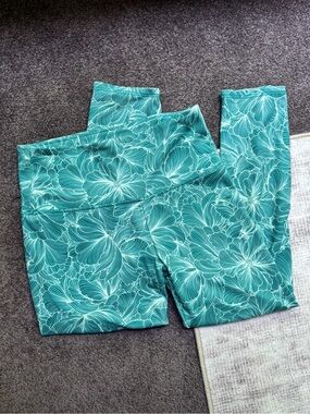 Balance Collection Women's Teal Floral Ankle Leggings Size M